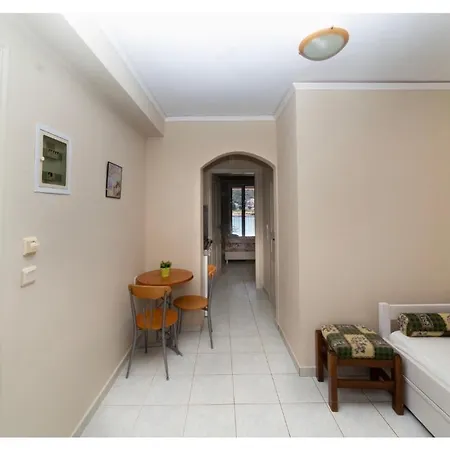 Lägenhetshotell Poseidon Agia Efimia