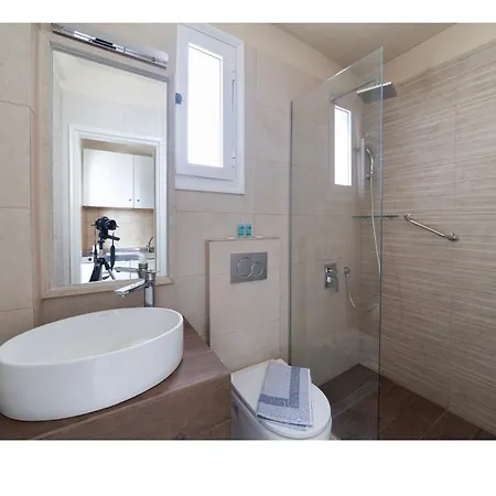 Poseidon 3* איה אפימיה